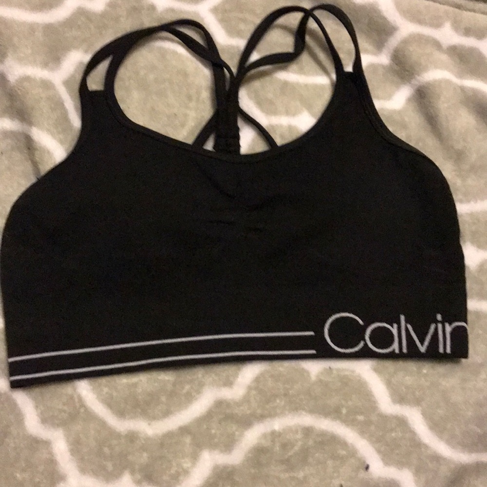 Sports bra